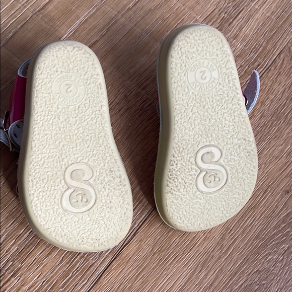 Sea Wees Saltwater Sandals - Size 2 - Picture 3 of 7